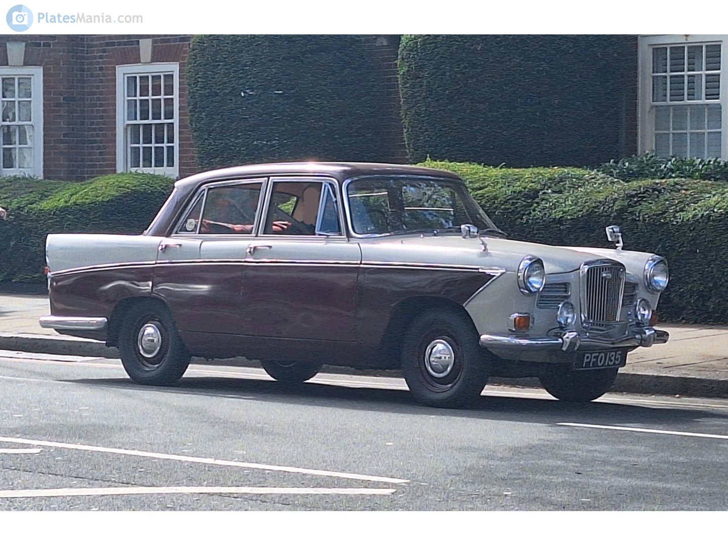 PFO135, Wolseley 15/60 