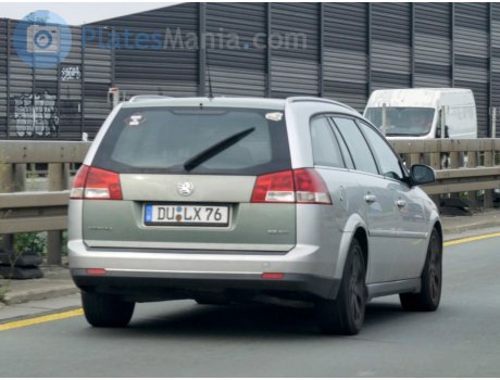 DU LX 76, Vauxhall Vectra