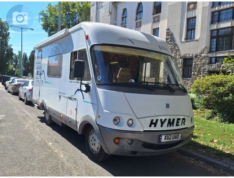 X112 UAO, Hymer Mobil