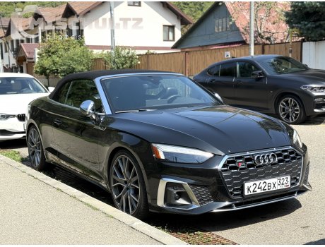 к242вх323, Audi S5