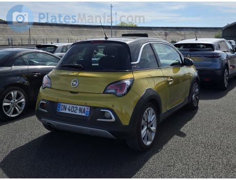 DN-402-NA, Opel Adam