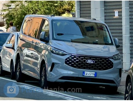 GW 457 YN, Ford Tourneo Custom