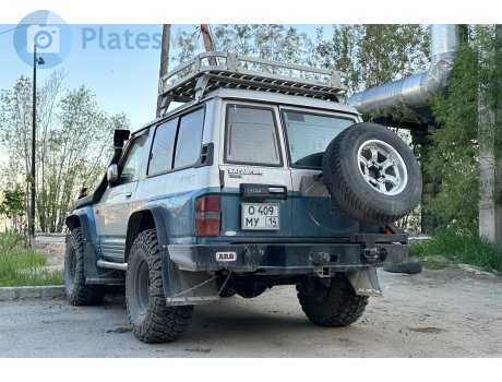 о409му14, Nissan Safari