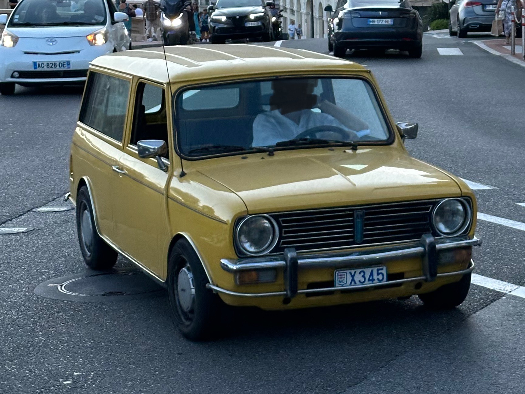 X345, Austin Mini Countryman 