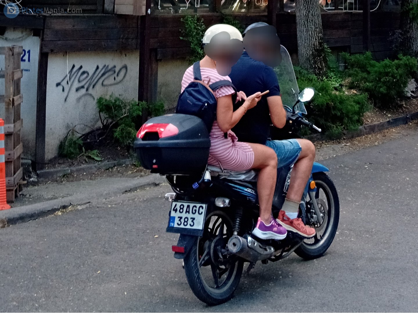 48 AGC 383, Yamaha Crypton 