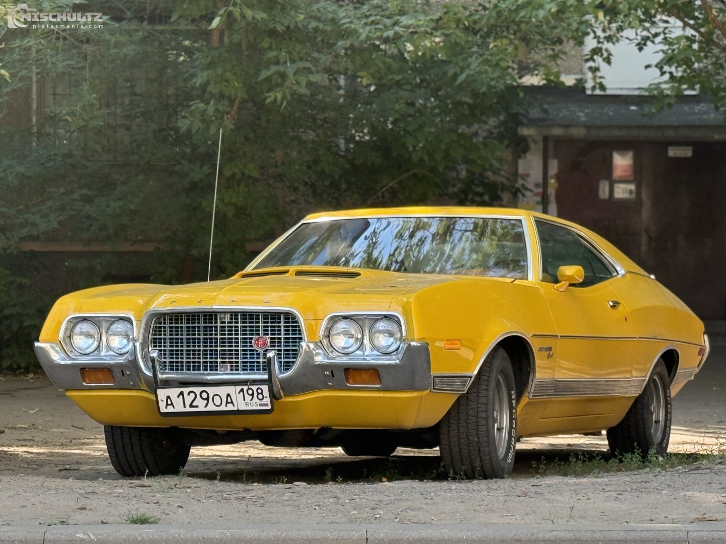 а 129 оа 198, Ford Gran Torino 