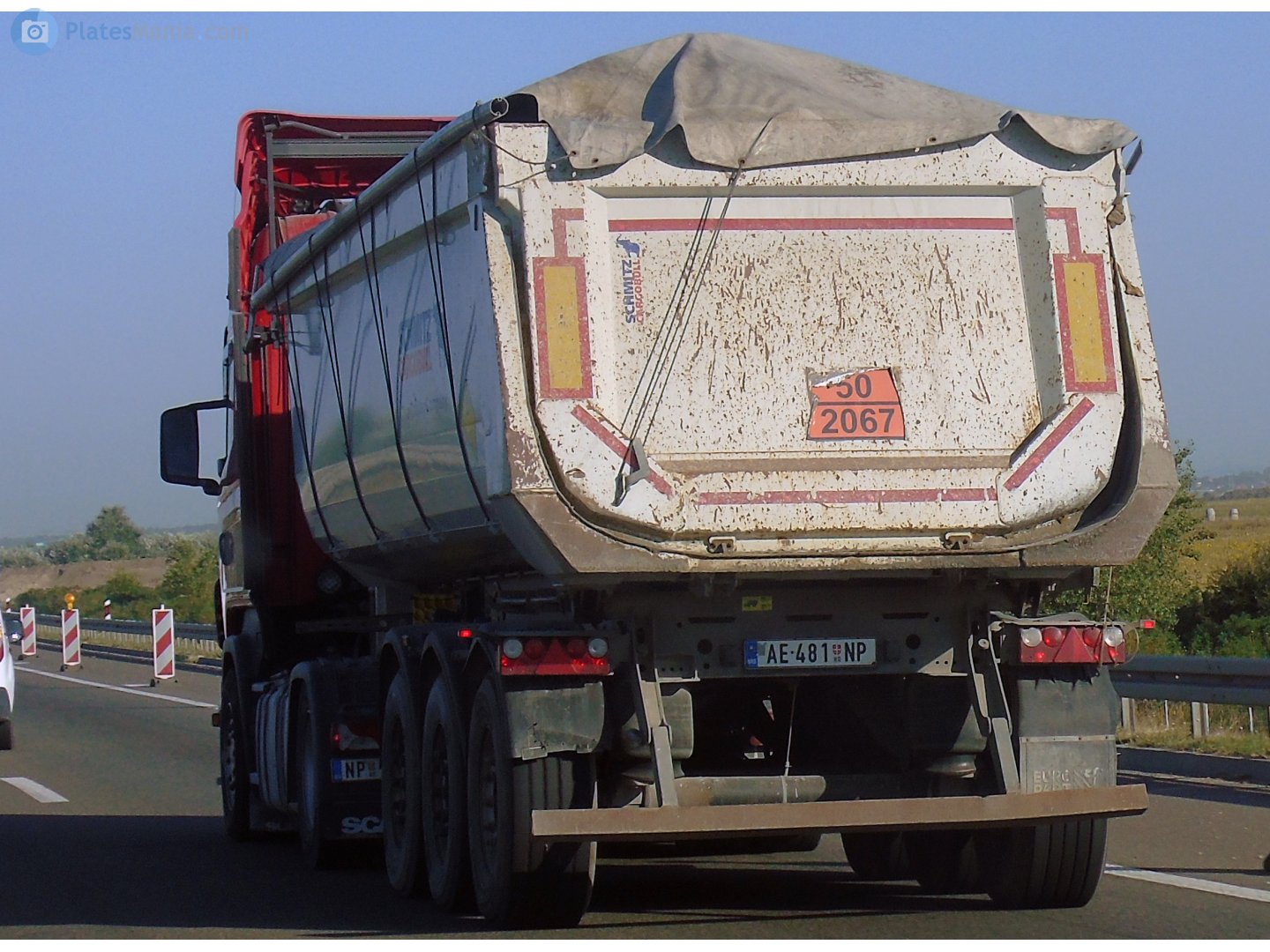 AE-481 NP, Schmitz SKI 