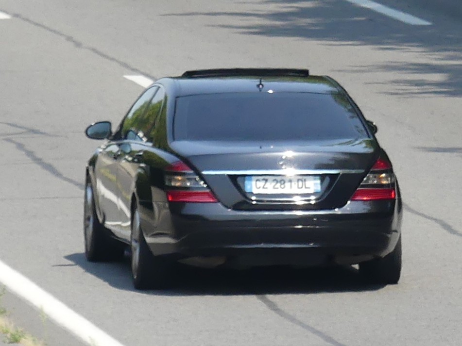 CZ-281-DL, Mercedes-Benz S-Klasse 7th gen (W221/V221), 2005–2013