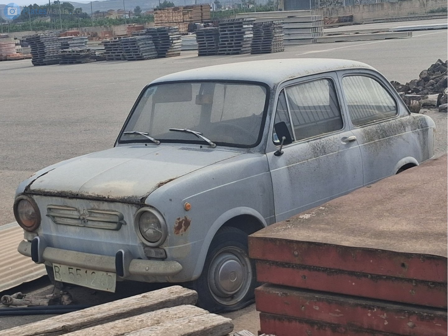 B-551240, SEAT 850 Berlina, 2 door (EA/ED), 1966-1974