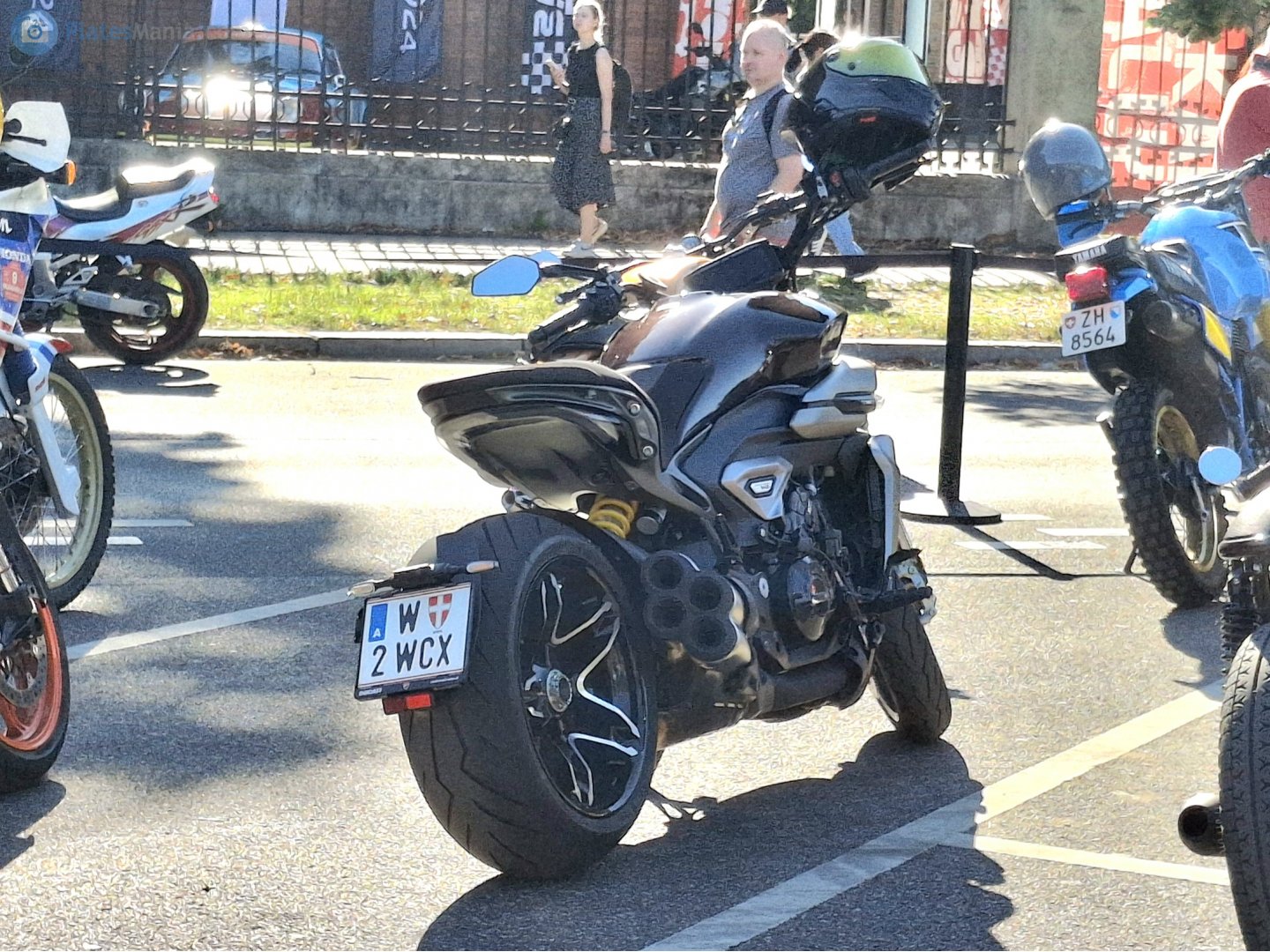 W 2 WCX, Ducati Diavel 3rd gen V4, 2023–