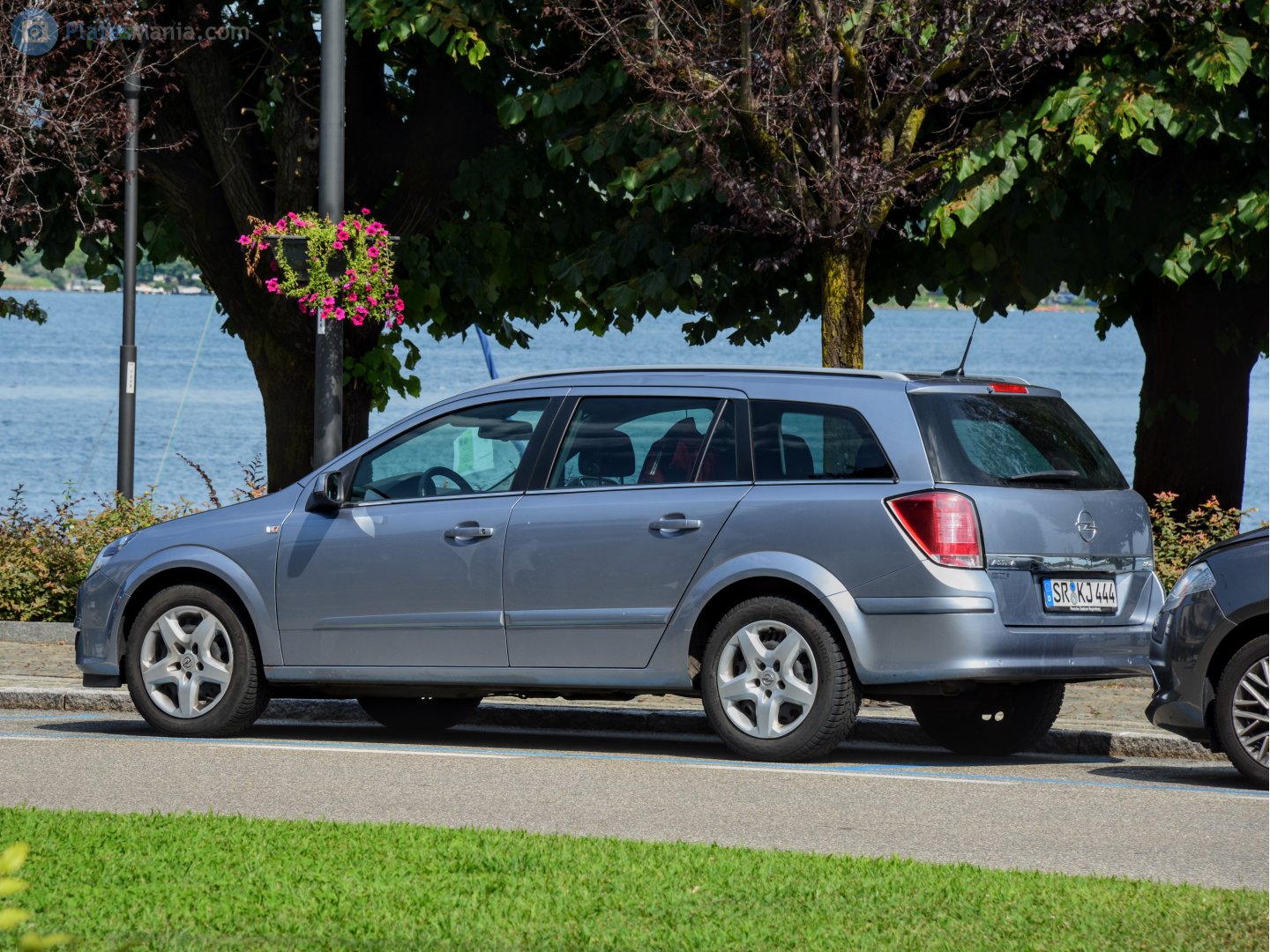 SR KJ 444, Opel Astra 3rd gen Caravan Wagon (H; A04), 2004–2014