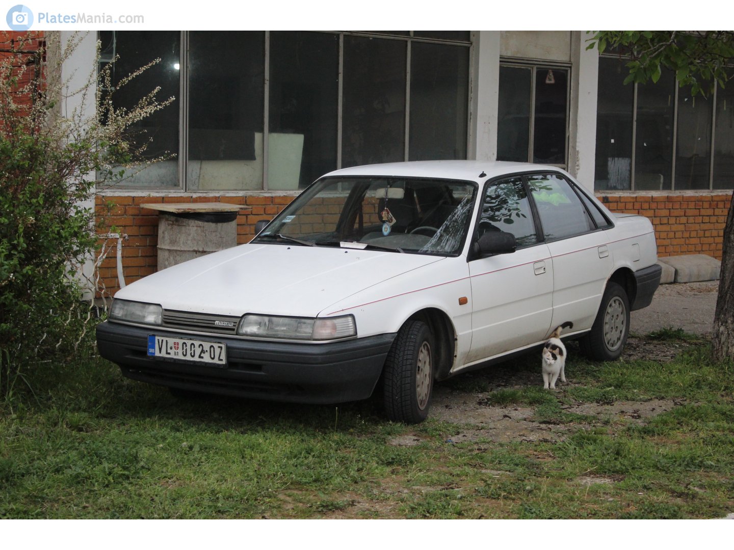 VL 002-OZ, Mazda 626 3rd gen Sedan (GD), 1987–1992