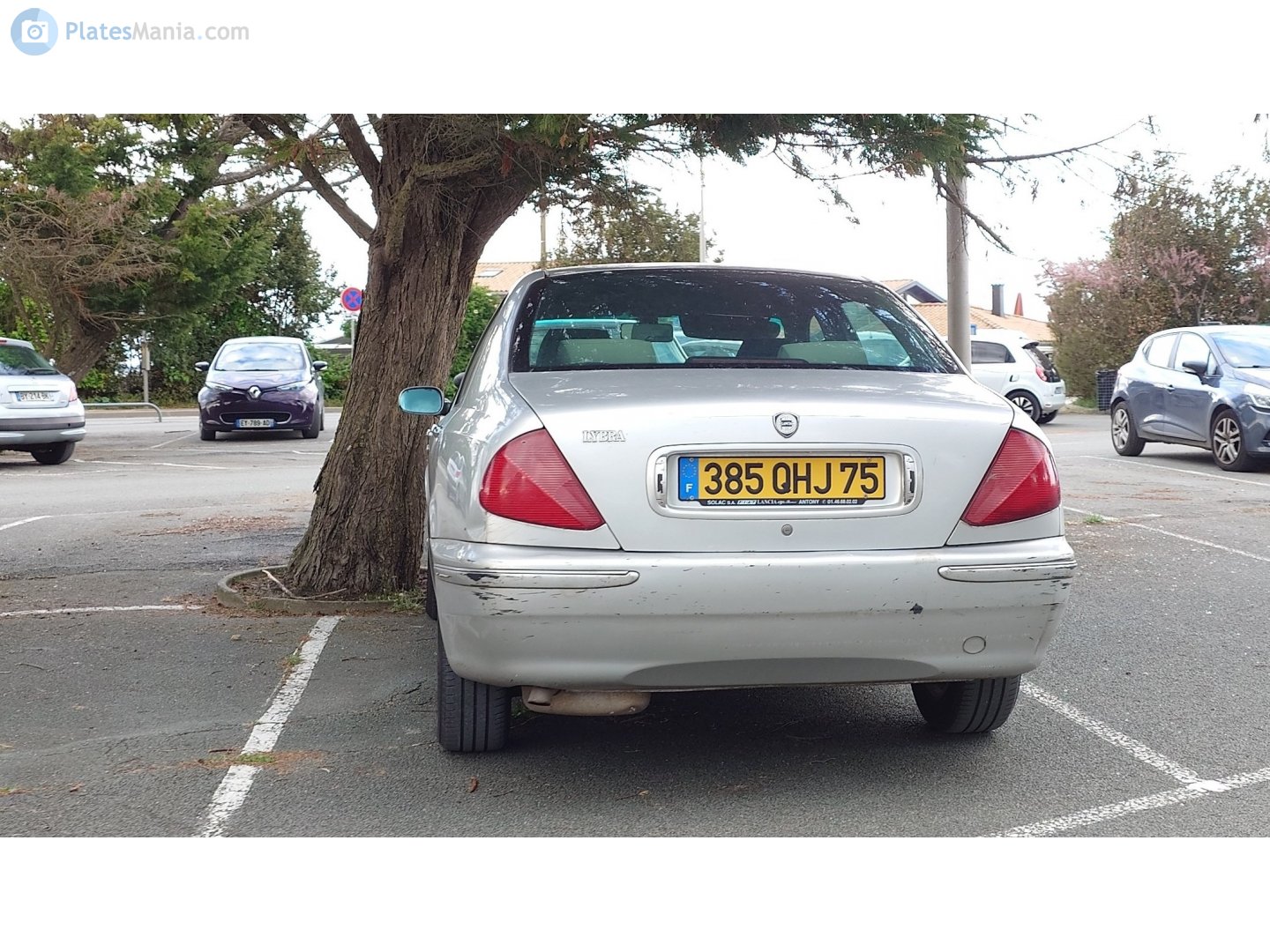 385 QHJ 75, Lancia Lybra 1st gen Sedan (839), 1999–2005