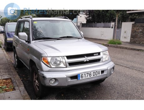 6176 DDV, Mitsubishi Montero iO