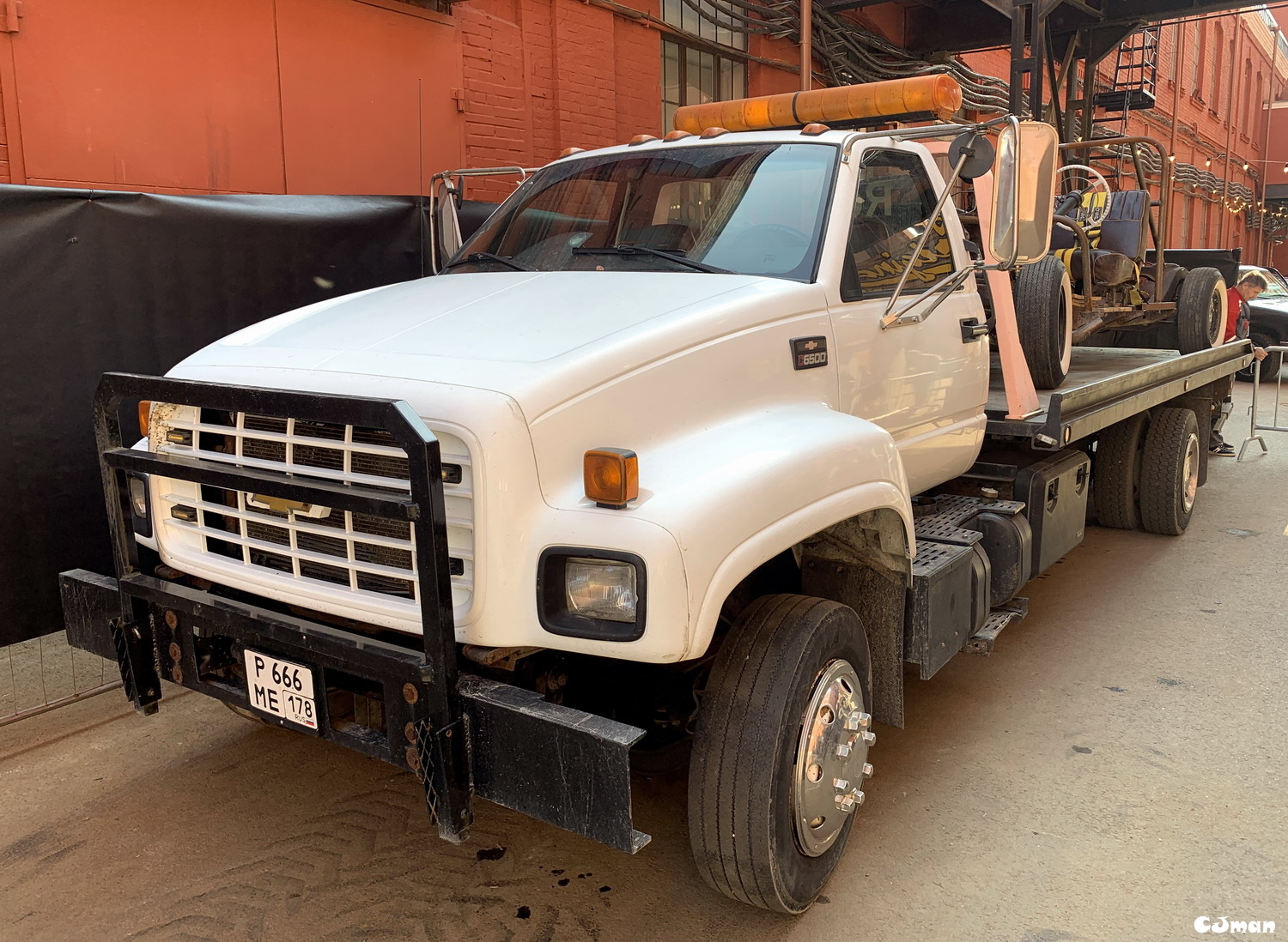 р 666 ме 178, Chevrolet Kodiak 2nd gen (GMT530), 1989–2008