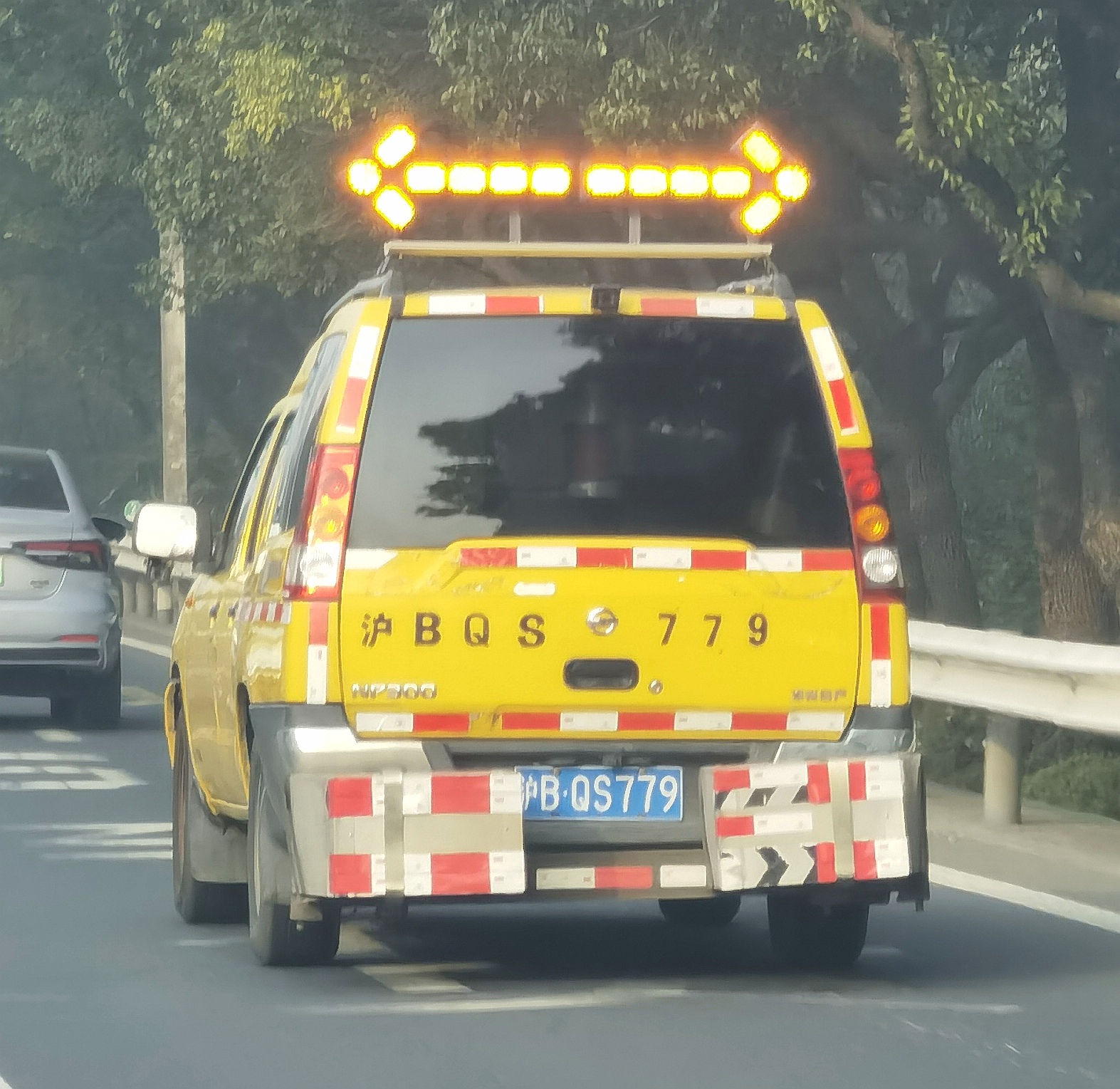 沪B·QS779, Nissan NP300 1st gen Van (D22), 2008–