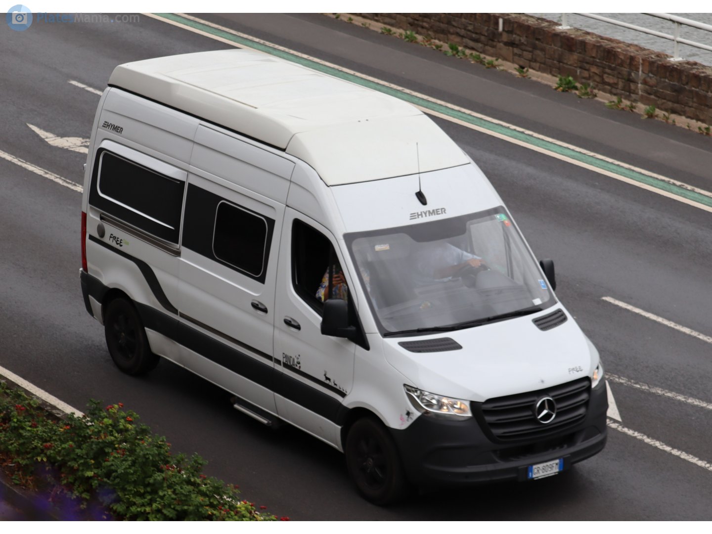 GR 809 FM, Hymer (Car) Free 