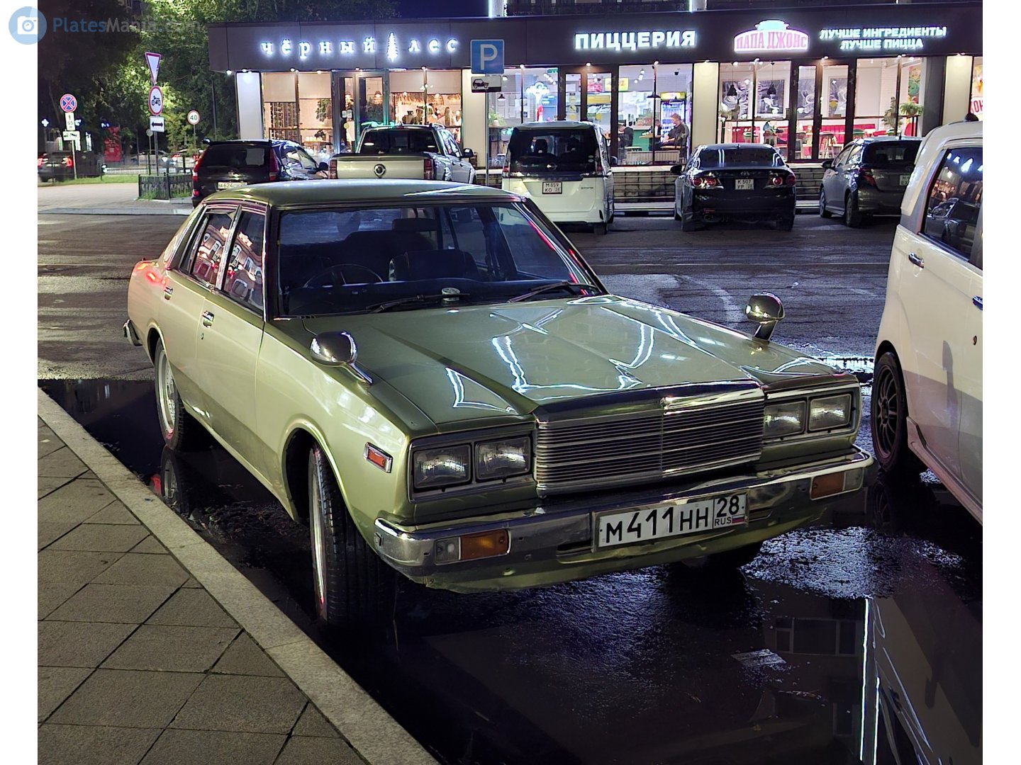 м 411 нн 28, Nissan Laurel 4th gen Sedan (C231), 1978–1980