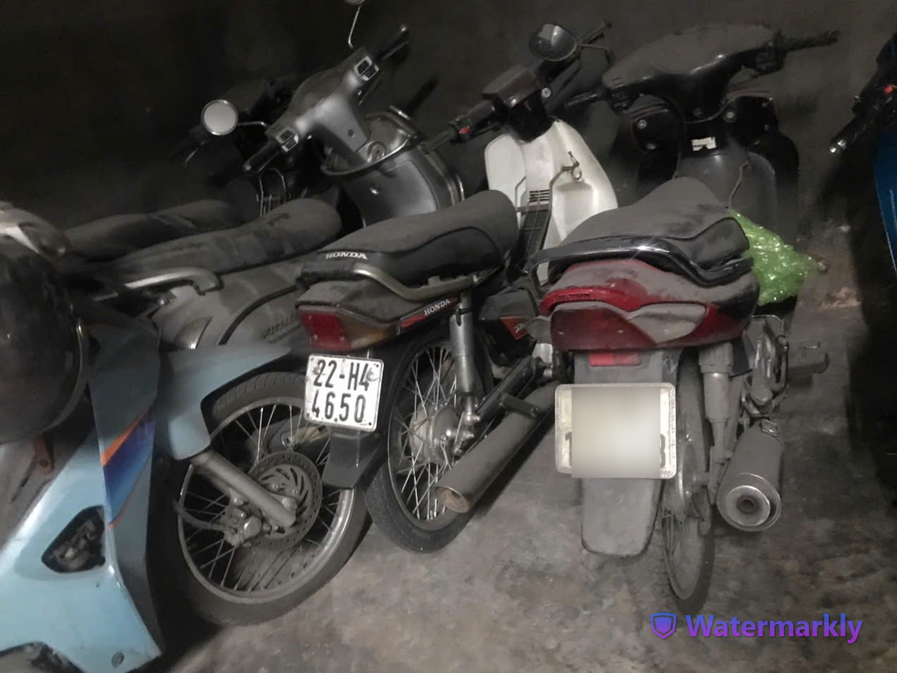 22-H4 4650, Honda Dream 