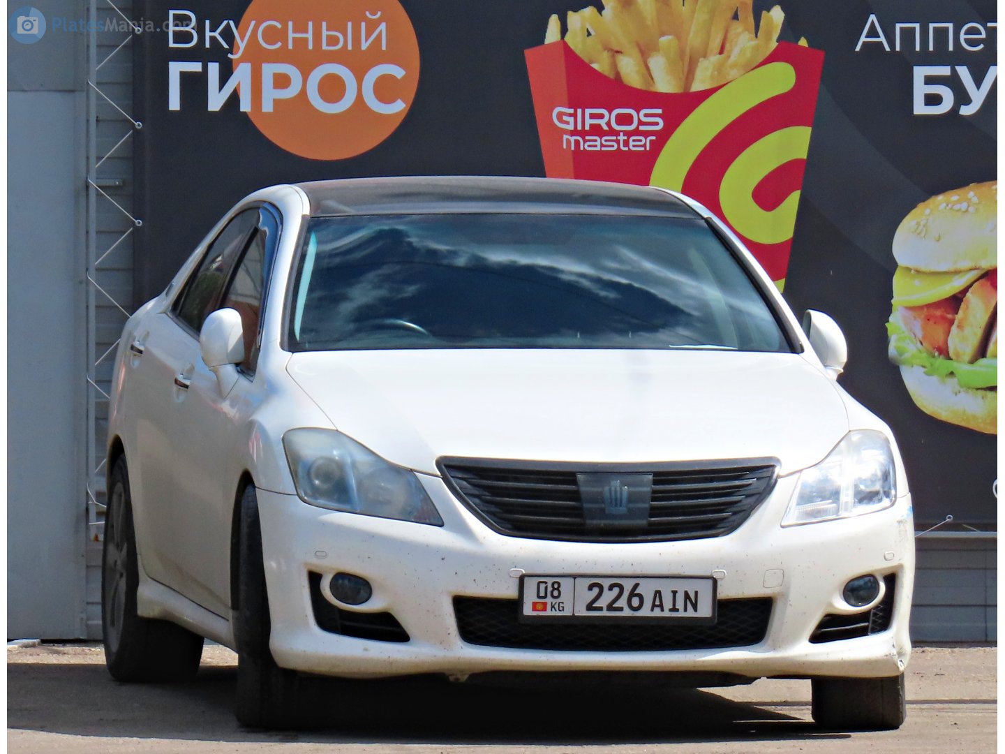 08 226 AIN, Toyota Crown 13th gen (S200), 2008–2012  (­–2015 for CN-market)