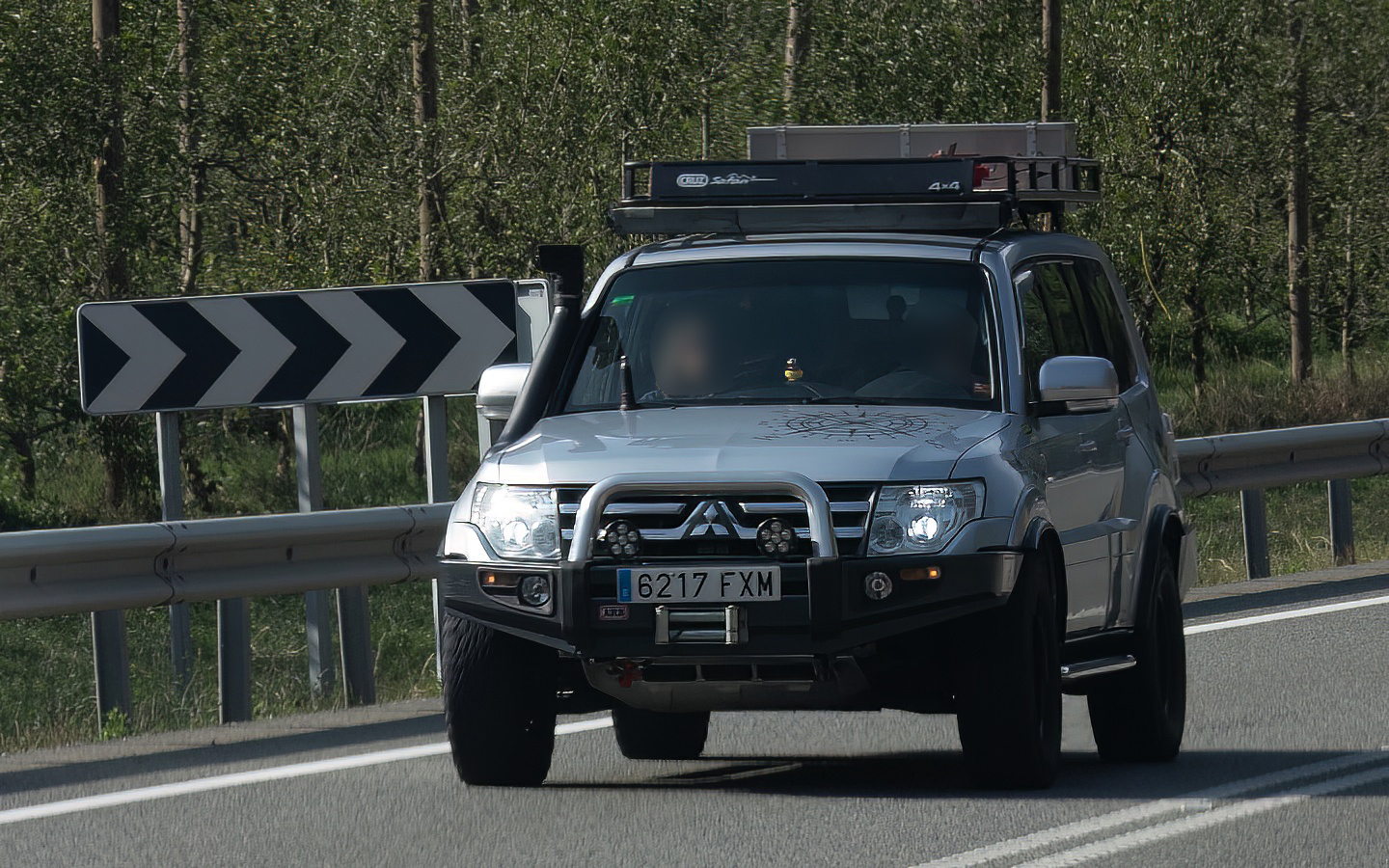 6217 FXM, Mitsubishi Montero 4th gen 5-door SUV (V80/NS/NT/NW/NX), 2006–2021