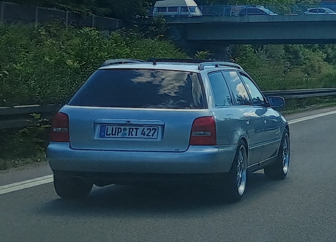 LUP RT 427, Audi A4 1st gen Avant (B5/8D5), 1995–2001