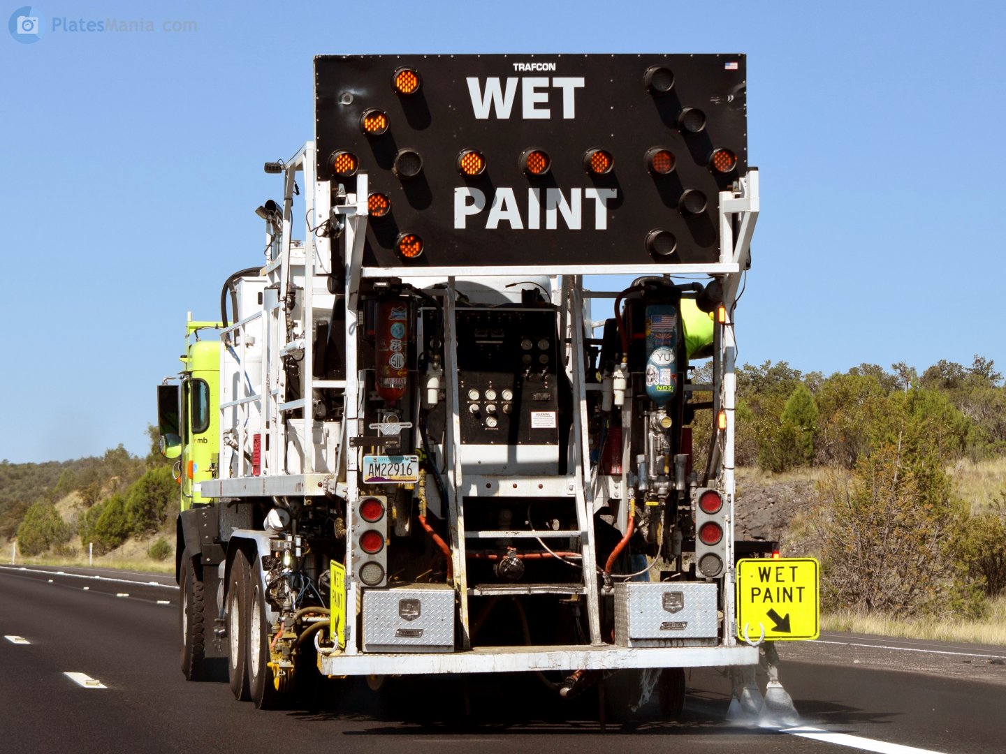 AM22916, Peterbilt 520 