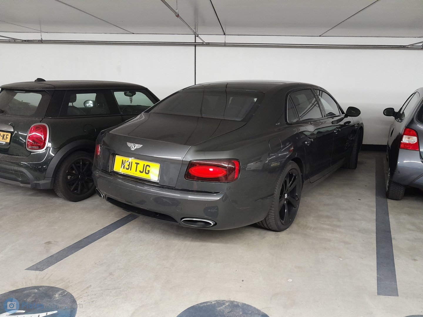 N31TJG, Bentley Flying Spur 2nd gen (D1), 2013–2019