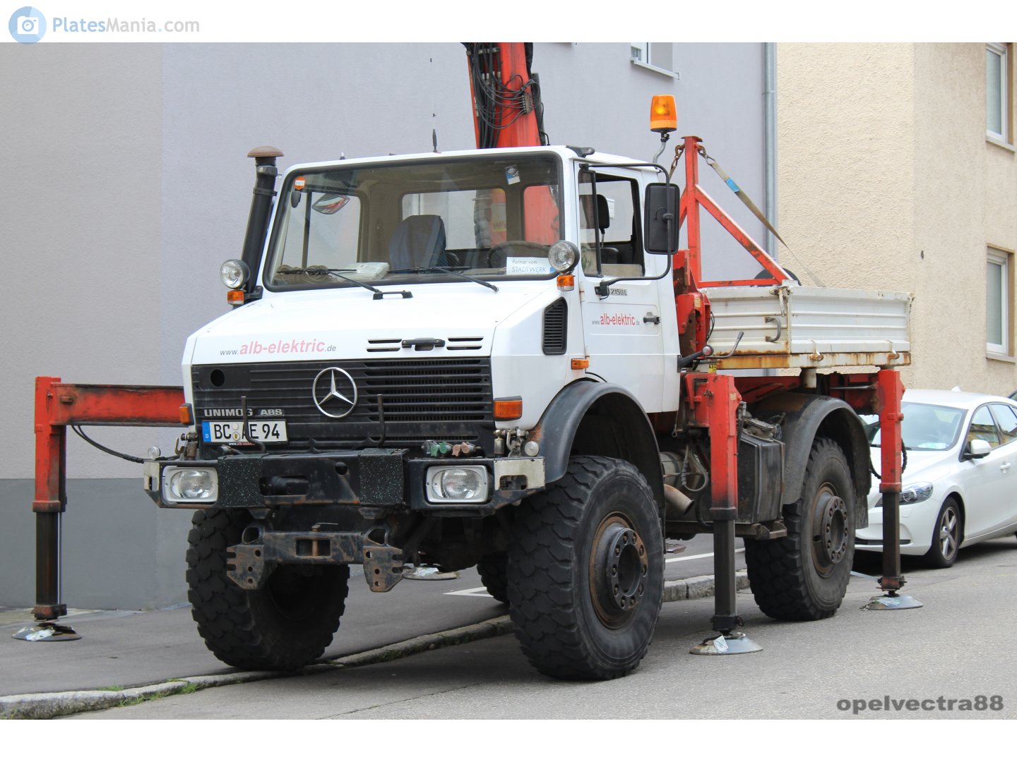 BC AE 94, Mercedes-Benz Unimog 424/425/427/435/436/437.1 Heavy Series, 1975­–2002