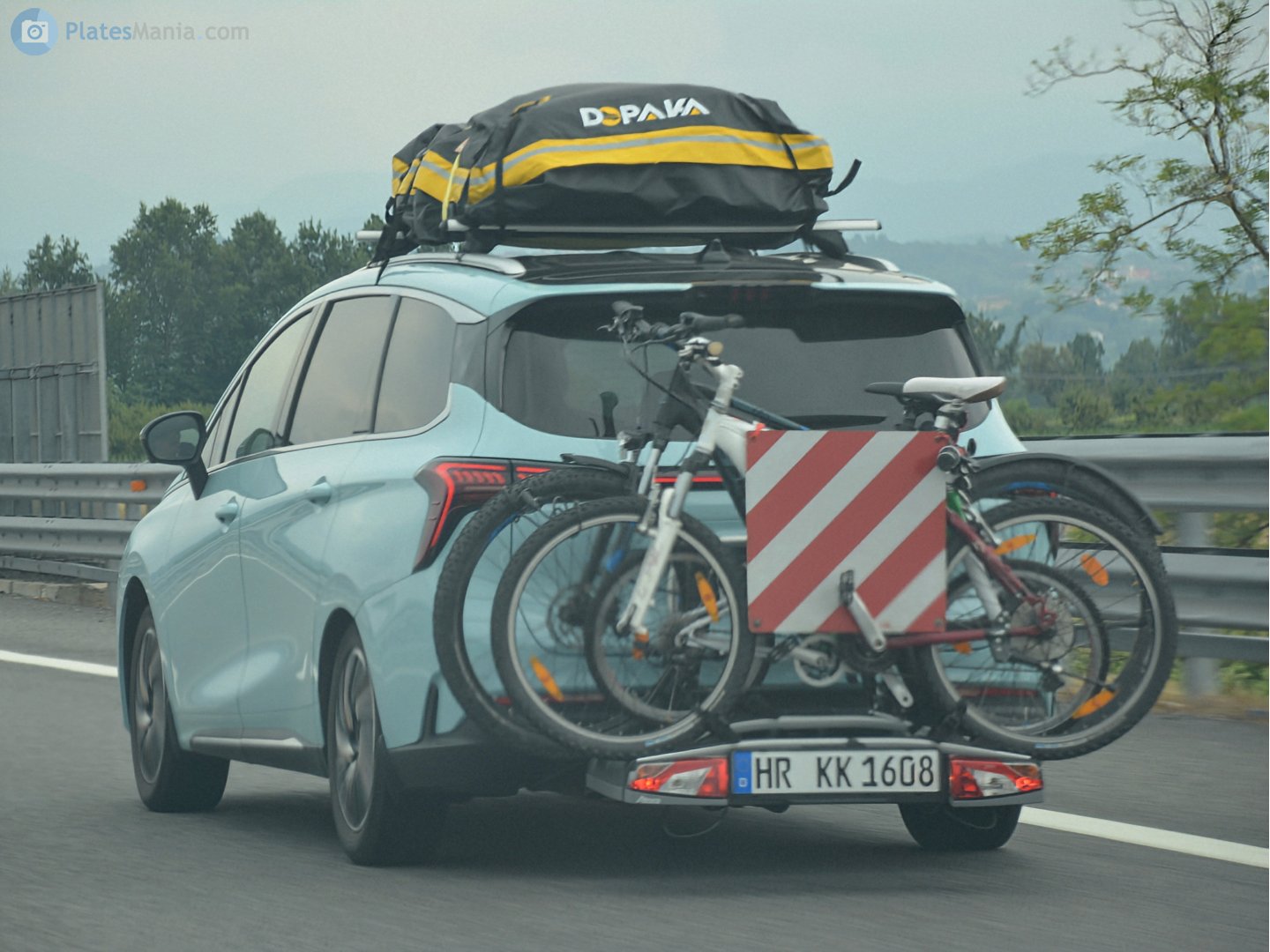 HR KK 1608, Forthing (Fengxing) U-Tour/Yacht (Youting) 