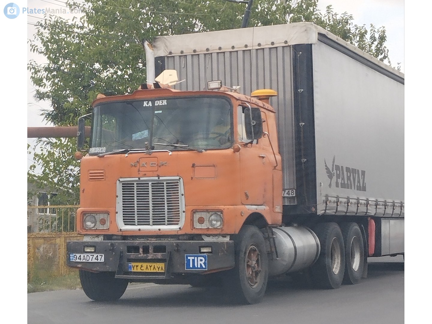 ۷۲ع۸۲۸ ۷۸, Mack F Series 