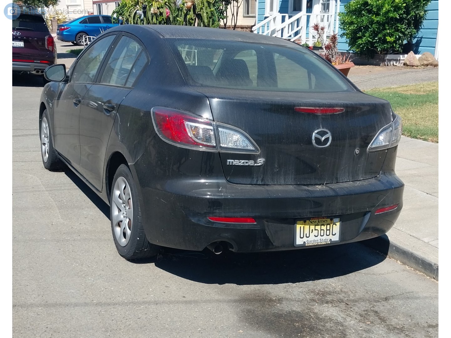 UJ-568C, Mazda 3 2nd gen Sedan (BL), 2009–2013
