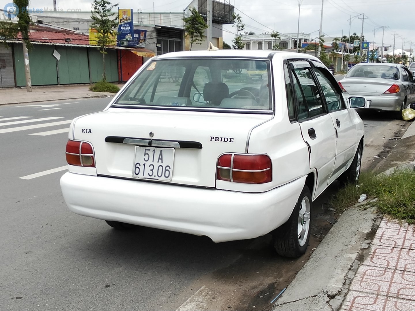 51A-613.06, Kia Pride 1st gen (β) Sedan (Y), 1990–2000
