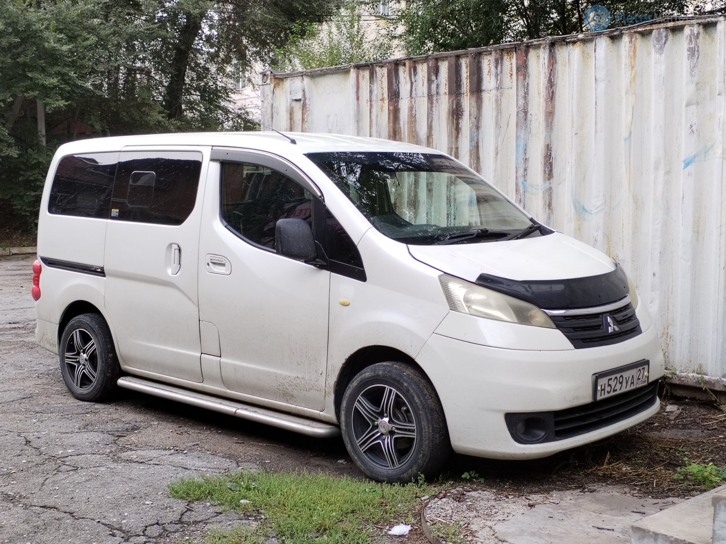 н 529 уа 27, Mitsubishi Delica D:3 Wagon, 2011–2019 (rebadged Nissan NV200)