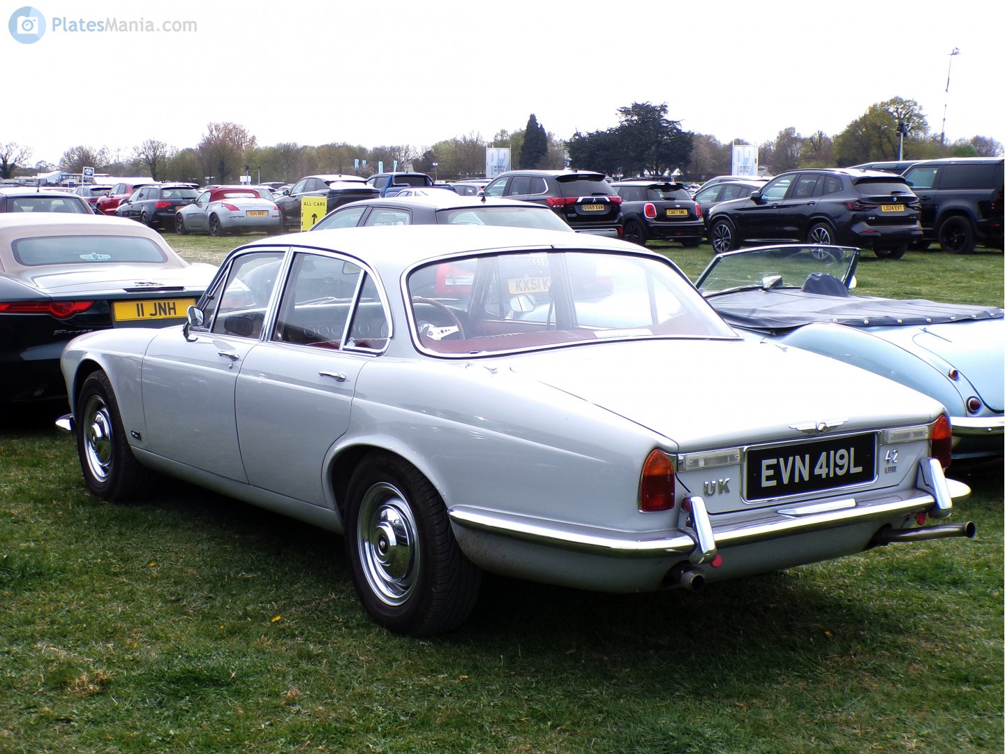 EVN419L, Jaguar XJ 1st gen Sedan (Series 1/2/3), 1968–1992