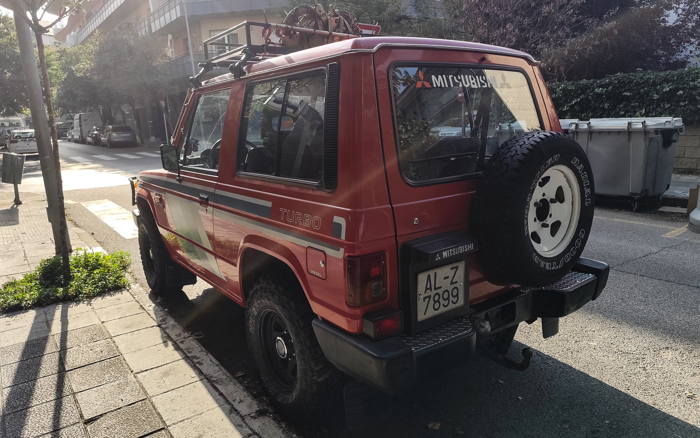 AL 7899 Z, Mitsubishi Montero 1st gen 3-door SUV (L040/N*), 1982–1991