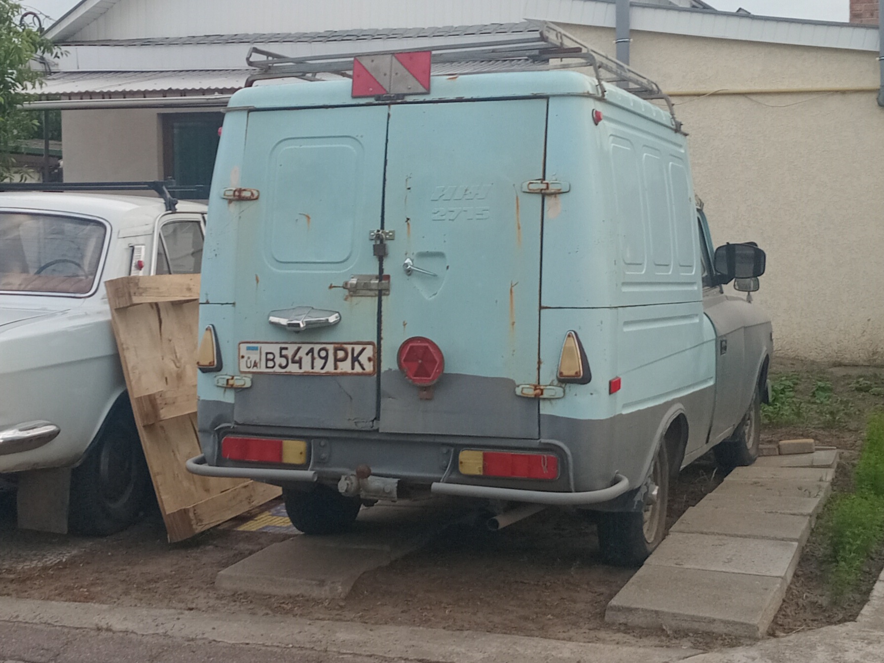 в 5419 РК, Izh 2715 2715, facelift, 1982–2001