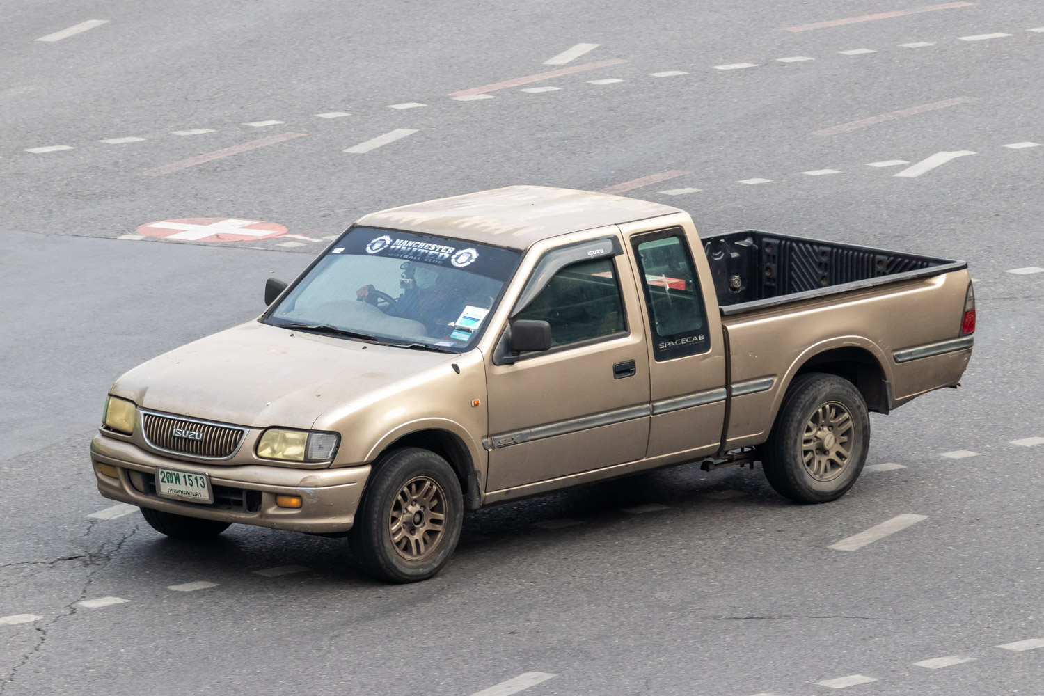 2ฒพ 1513, Isuzu Dragon Eye 1st gen (TF; TH-market), 1996—2002