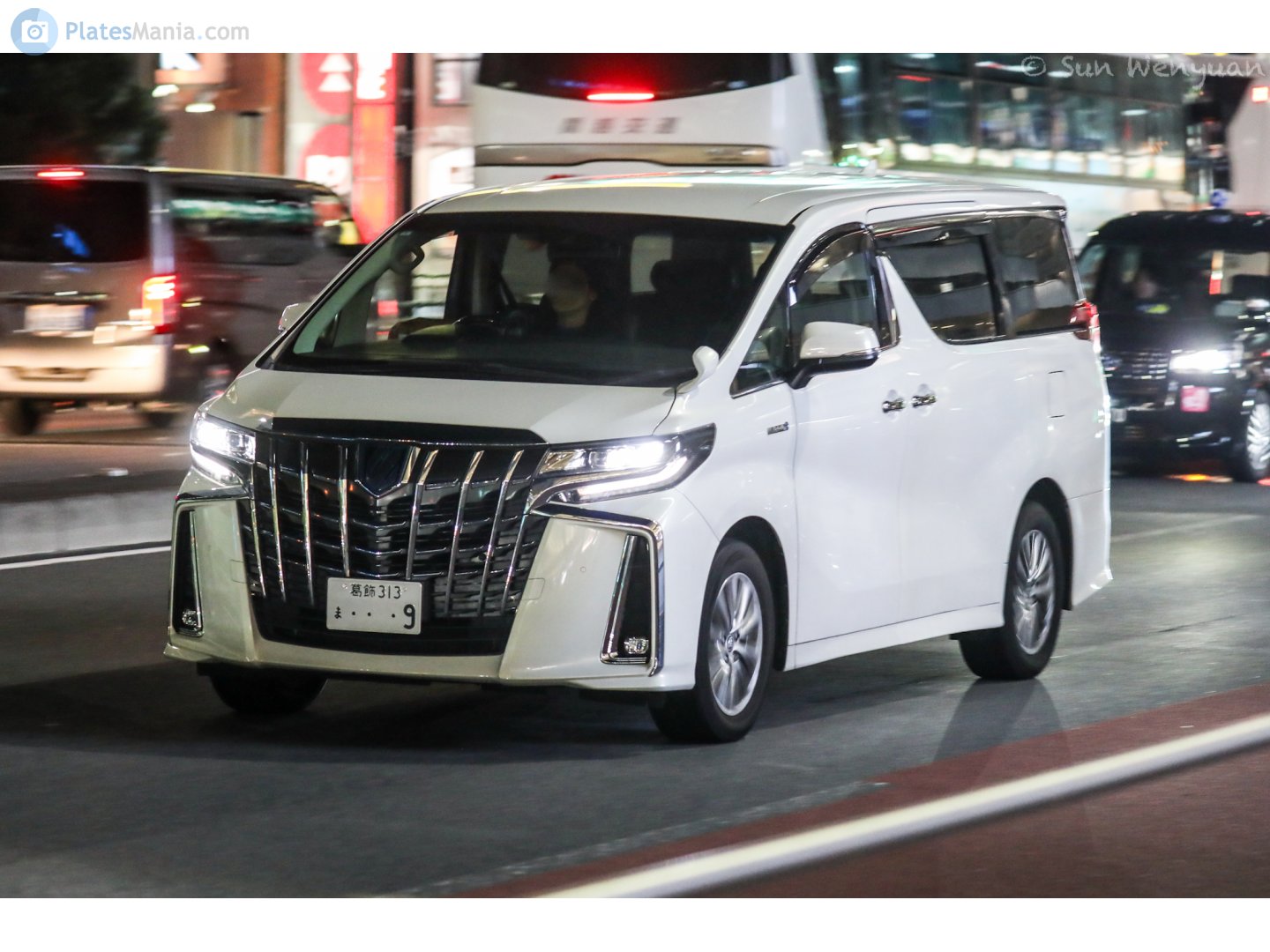 葛飾 313 ま 9, Toyota Alphard 3rd gen (AH30), 2015­–2023