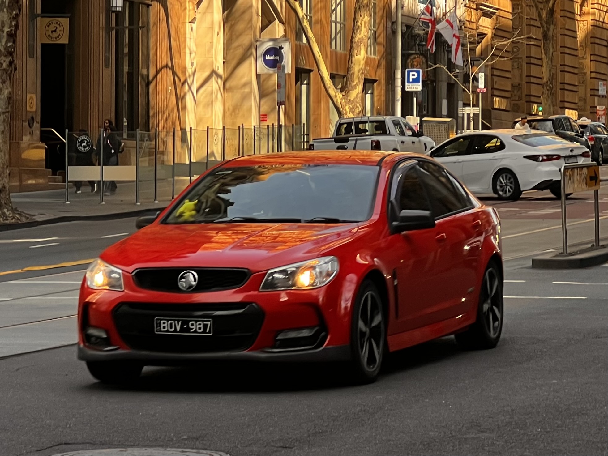 BOV-987, Holden Commodore 4th gen Sedan (VF), facelift, 2013–2017
