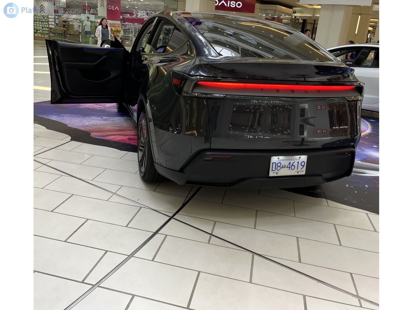 D8-4619, Tesla Model Y 1st gen (5YJY), facelift, 2025–