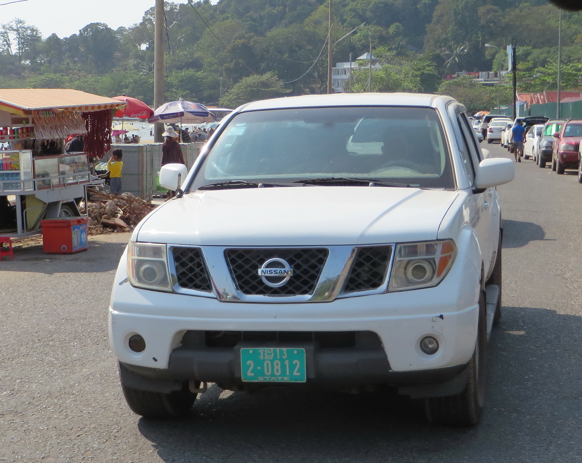 2-0812, Nissan Navara 3rd gen (Frontier) (D40), 2005–2015
