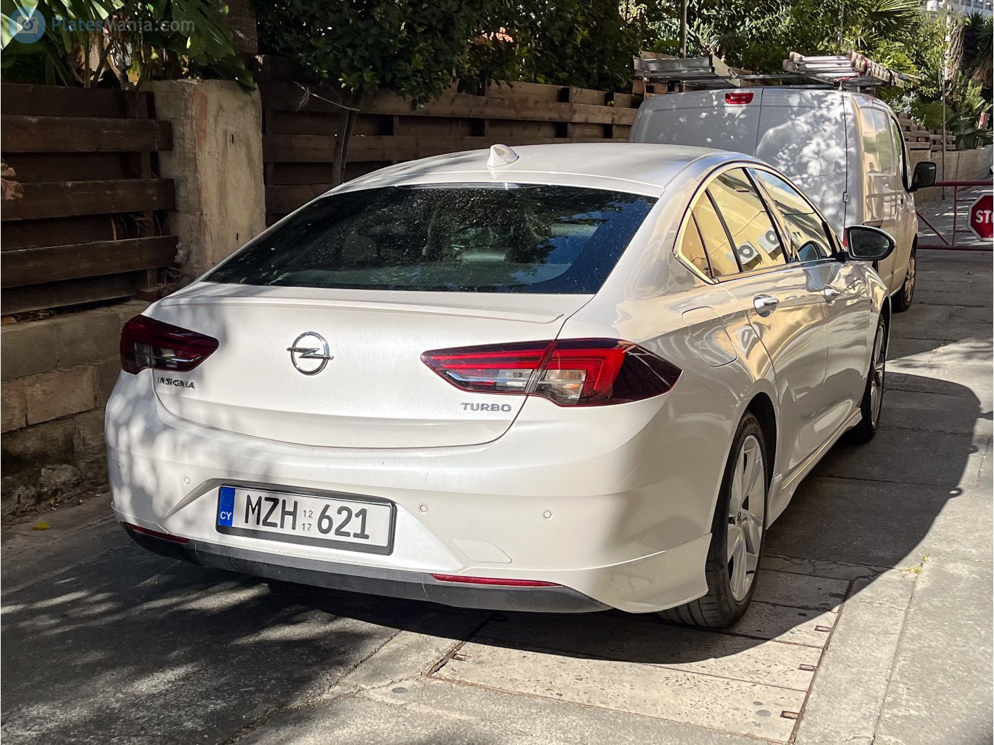 MZH 621, Opel Insignia 2nd gen Liftback (B; Z18), 2017–2022