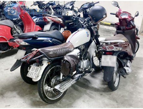 60-B9 695.24, SYM Husky