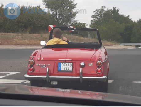 OT AB-728, Datsun 2000