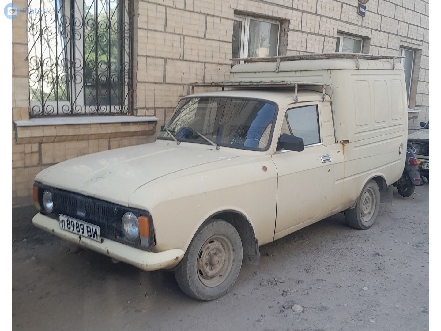 п 8989 ВИ, Izh 2715 2715, facelift, 1982–2001