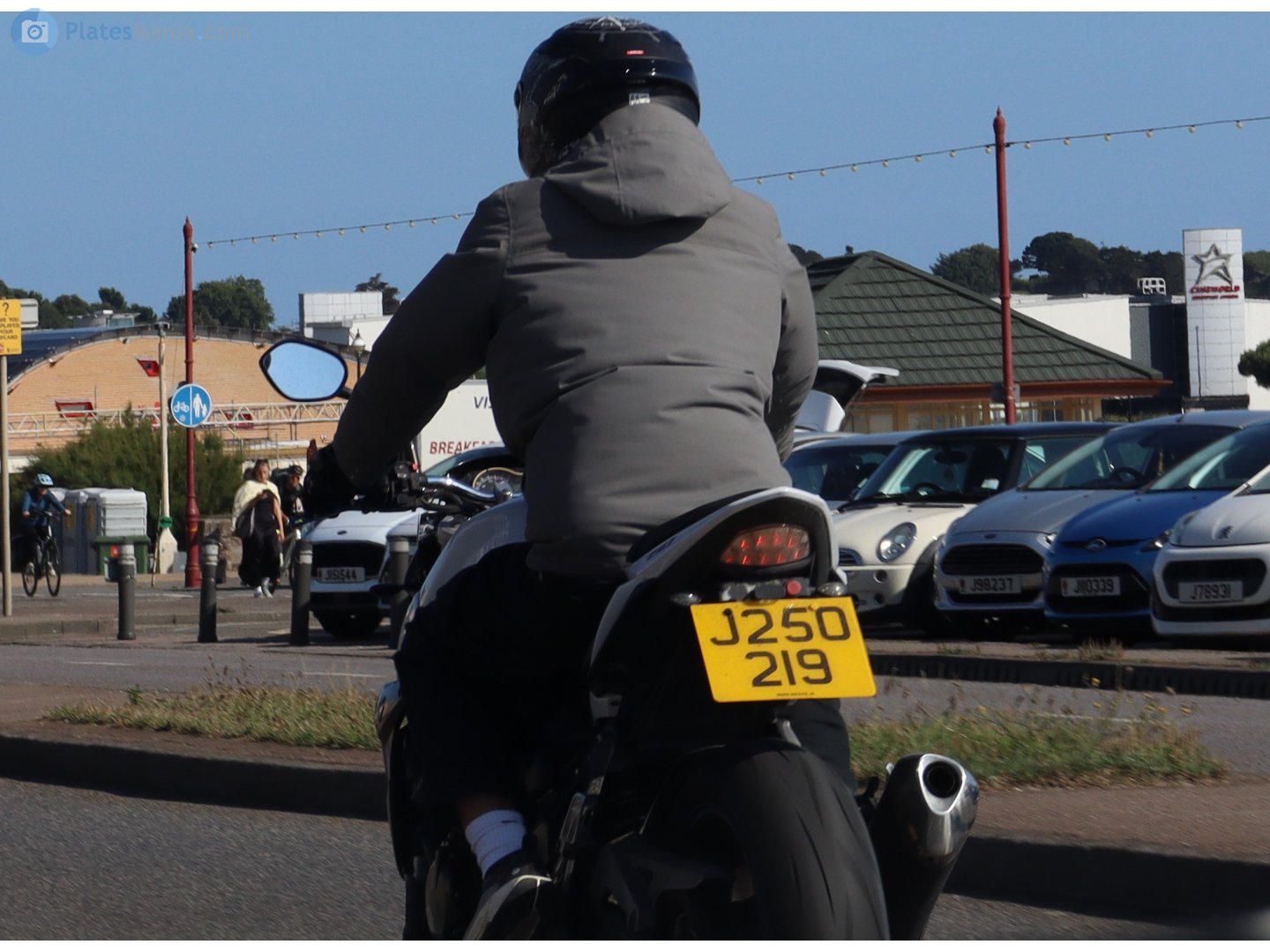 J250219, Suzuki GSR Series 2nd gen GSR750, 2011–2016