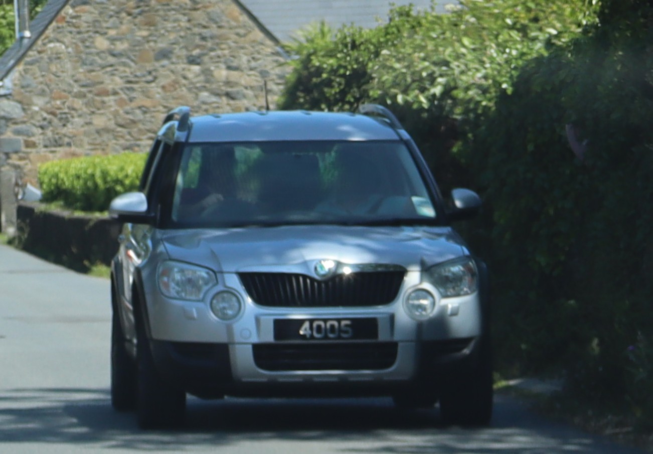 4005, Skoda Yeti 1st gen (5L), 2009–2013