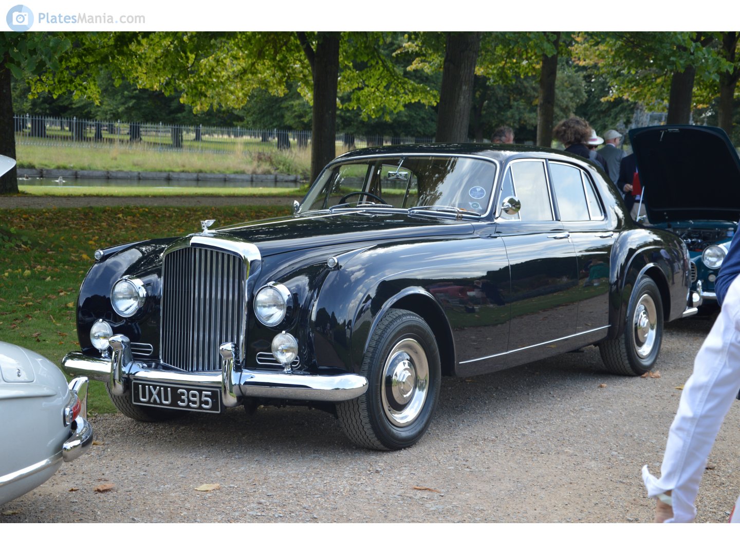 UXU395, Bentley S1/S2/S3 S1 Continental Saloon by Mulliner, 1957–1959
