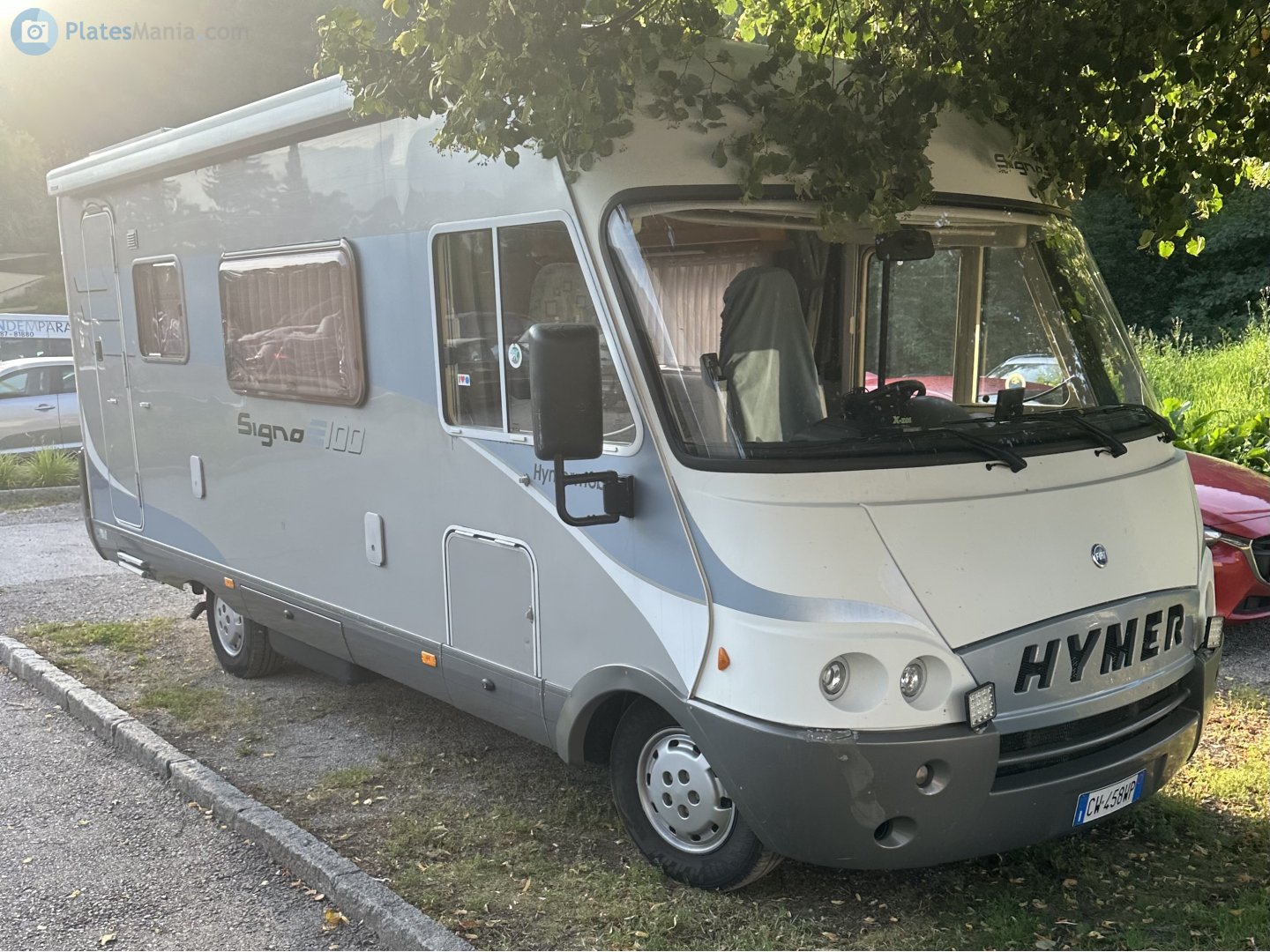 CW 458 WP, Hymer Mobil 7th gen Signo 100-I, 2005
